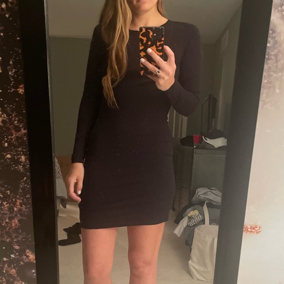 H&M Basics Long Sleeve Dress Size Small - Picture 3 of 4